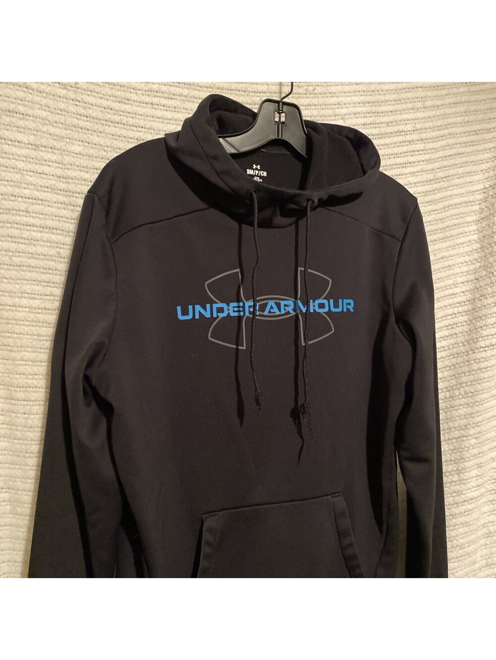 Under Armor Black And Blue Hoodie Small